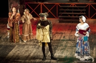 Croitorasul cel viteaz - Hainele cele noi 2014-2015 (13) - foto Remus Toderici